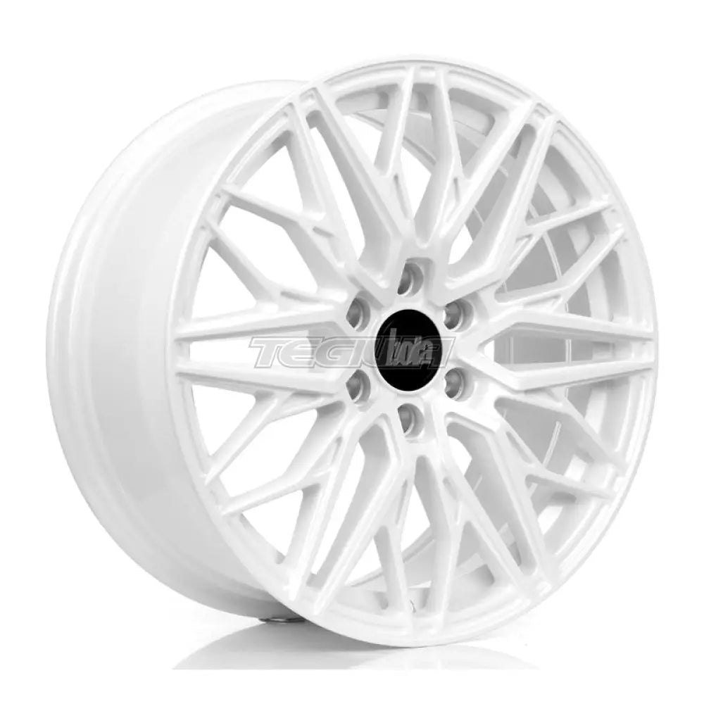 BOLA B32 Alloy Wheel 18x8 6x120 ET50 74.6mm CB White