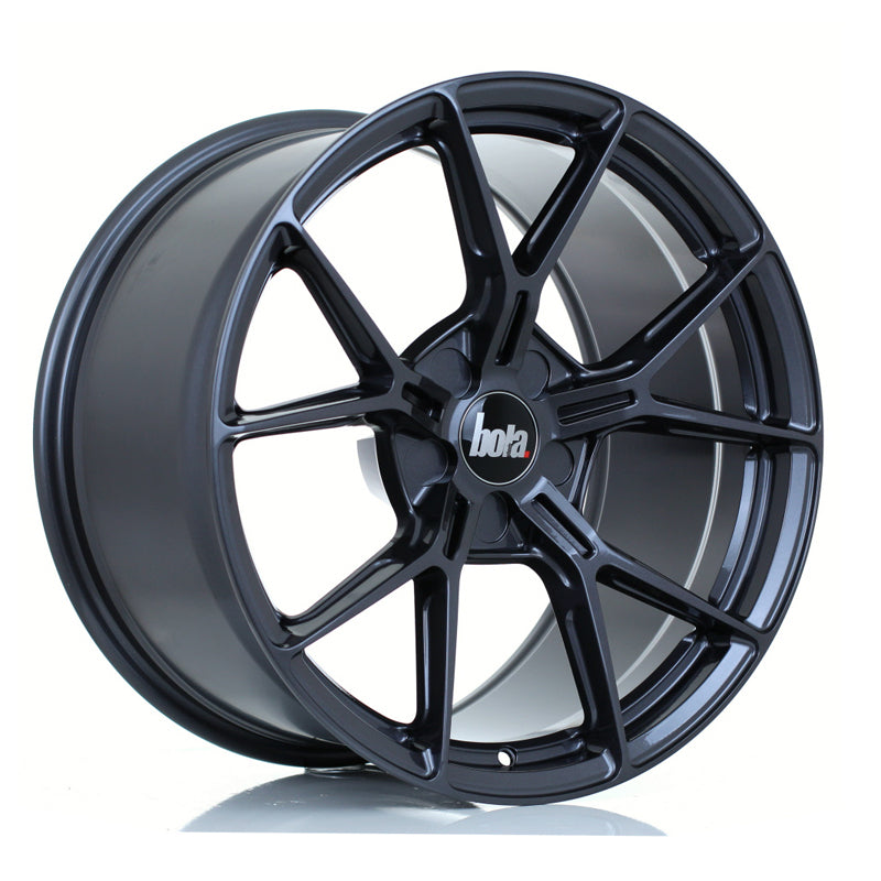 BOLA FLY Alloy Wheel 19x10.5 5x120.65 ET18 To 58 72.5mm CB Gloss Gunmetal