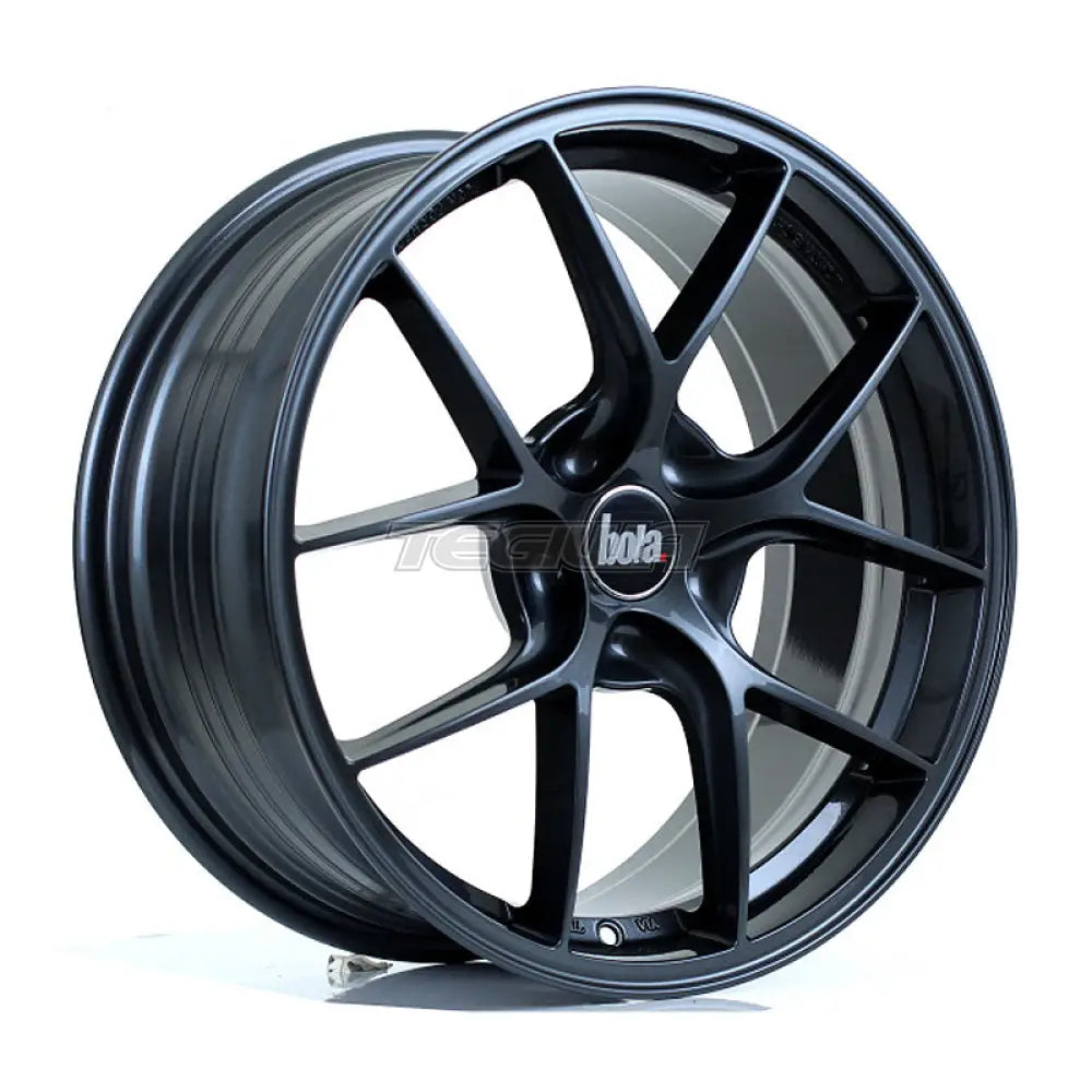 BOLA FLE Alloy Wheel 18x8 5x118 ET35 To 50 72.6mm CB Gloss Gunmetal